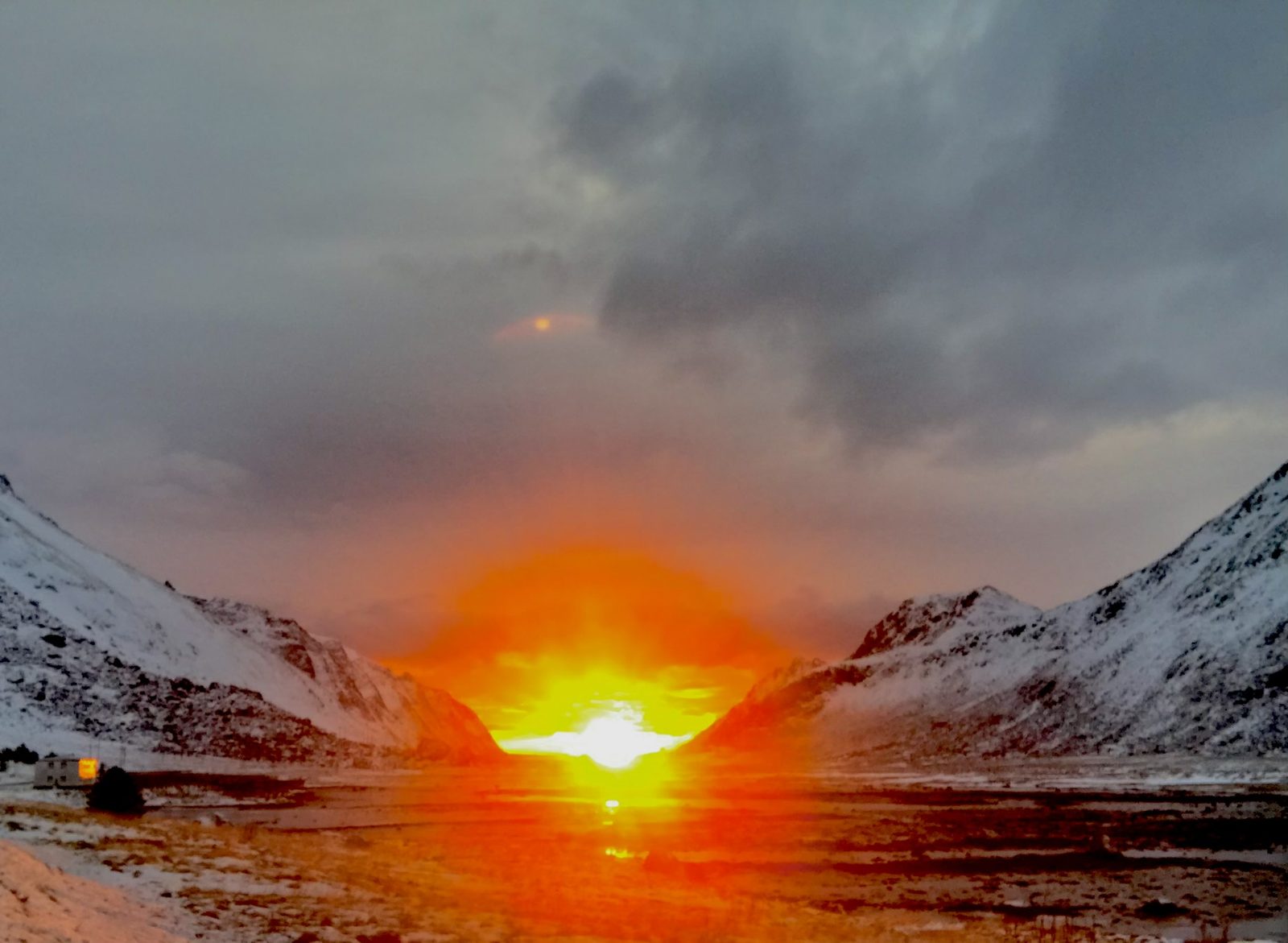 Out Skjelfjorden just before the polar night
