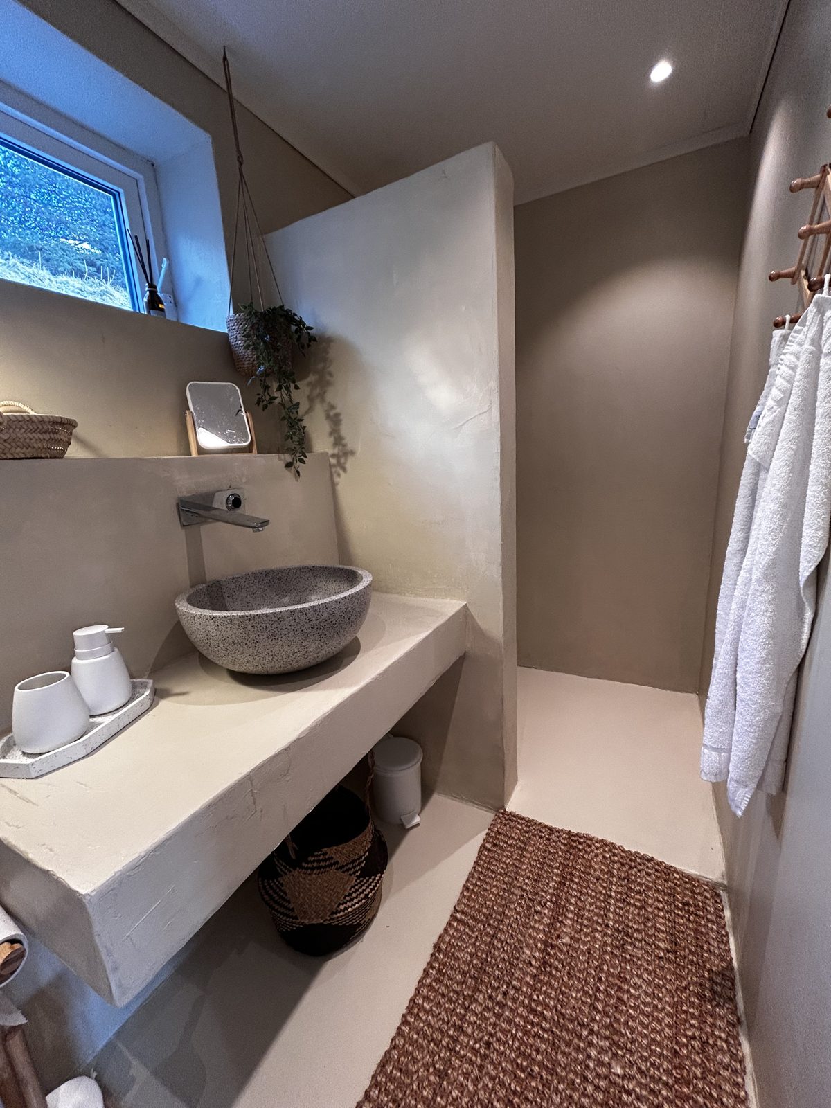 Bathroom on the lower floor. Photo 4 of 8.