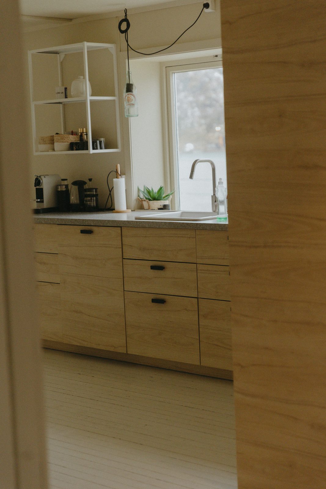 The main kitchen. Photo 7 of 11.