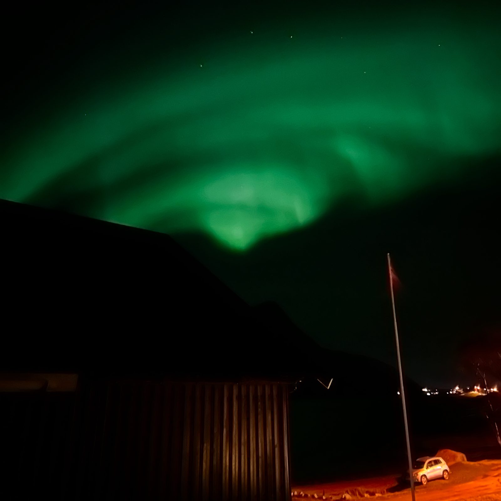 Northern lights photographed from Casa Lofoten (nordlys-01_4A1F3985).