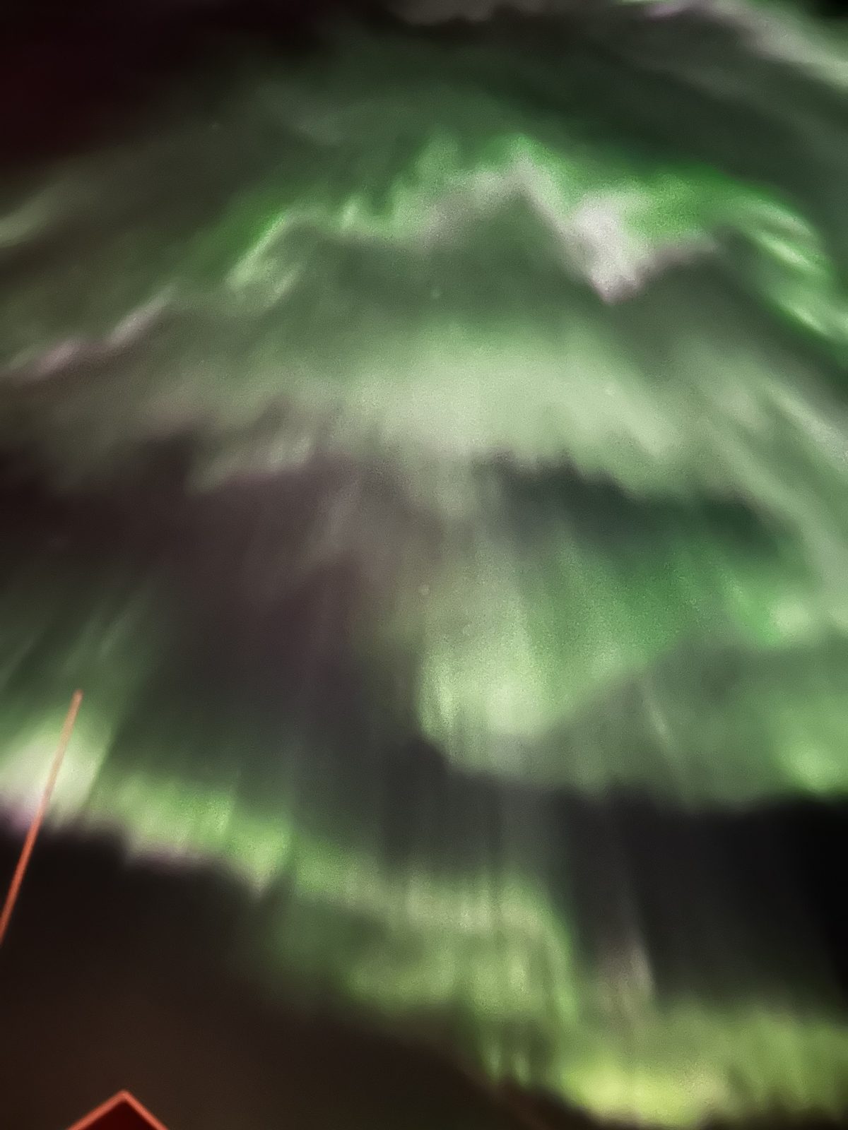 Northern lights photographed from Casa Lofoten (IMG_6076).