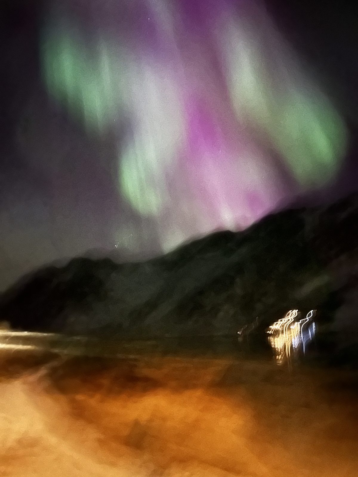 Northern lights photographed from Casa Lofoten (IMG_6085).