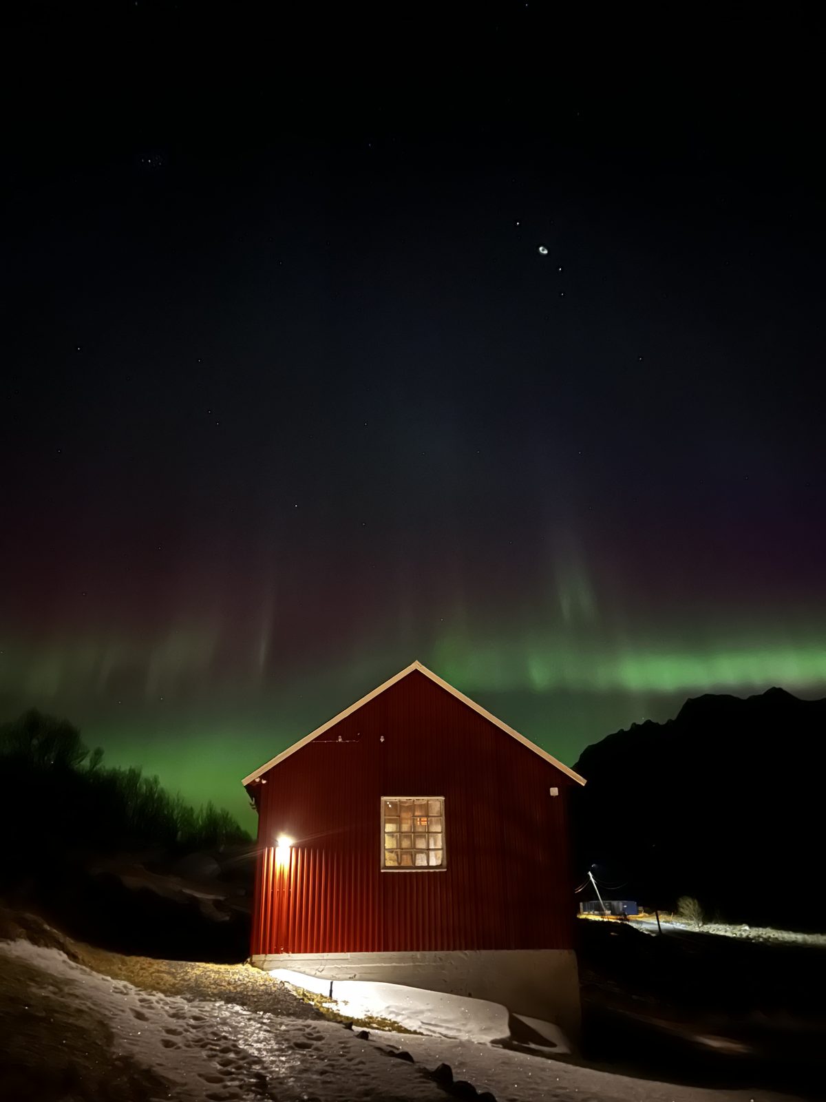 Northern lights photographed from Casa Lofoten (IMG_6103).