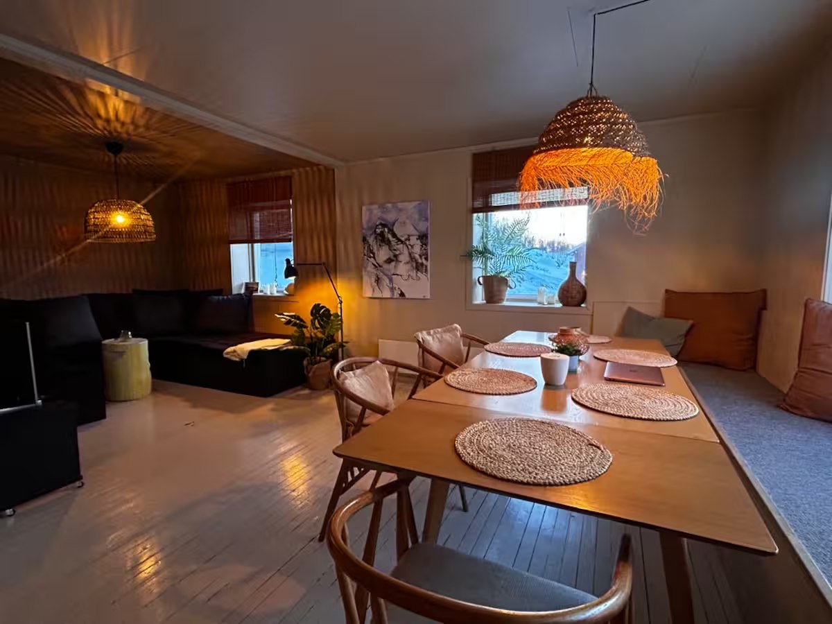 The dining room. Photo 2 of 22.